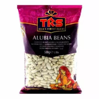 TRS Alubia Beans are a versatile and nutritious addition to your pantry. This 500g bag of dried white beans offers a creamy and flavorful base for a variety of dishes. Perfect for soups, stews, salads, and more.