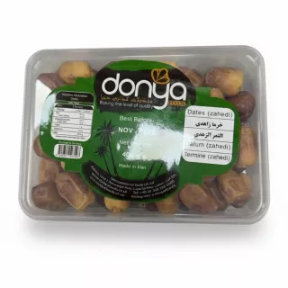 Plastic container filled with Donya Foods Zahedi Dates