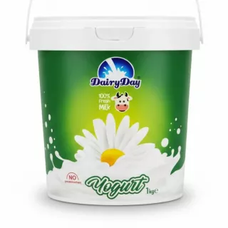 Dairy Day Natural Cow's Milk Yoghurt 1kg tub front label green with white flower design