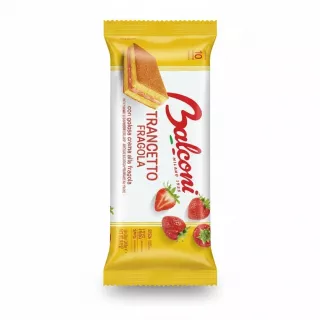 Balconi Trancetto Fragola pack showing layered sponge cake with strawberry cream filling