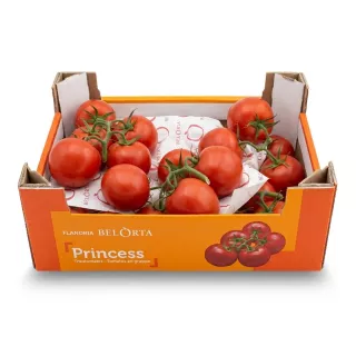 Enhanced Box of BelOrta Princess vine tomatoes on artificial grass in a market display