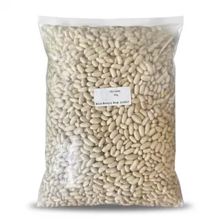 Enhanced Large clear bag of dry white Fasolia beans, 5kg label visible