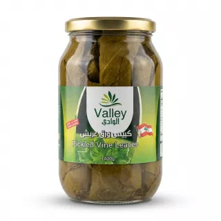 Enhanced Front label of Valley Pickled Vine Leaves 1400g jar held in hand