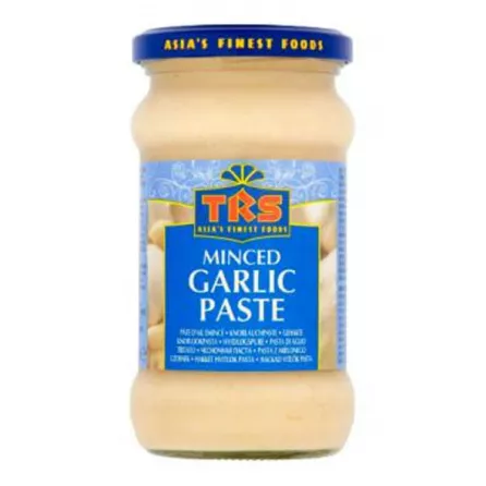 TRS Minced Garlic Paste. Ready-to-use minced garlic paste for convenient cooking. Available at halalo.co.uk and Halalo.