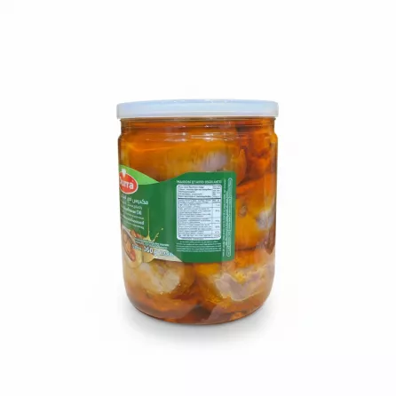 Side view of Durra Makdous showing stuffed eggplants in oil