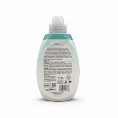 Comfort Pure Ultimate Fresh Fabric Conditioner back label with usage instructions and ingredients