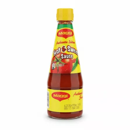 Maggi Hot & Sweet Sauce bottle front view