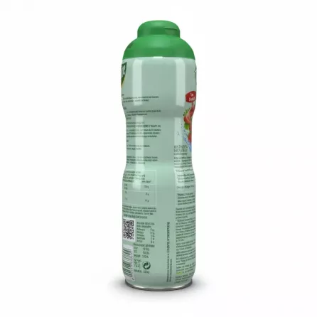 Teisseire strawberry flavour drink syrup bottle back with ingredients and nutritional info
