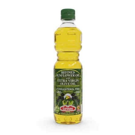 Bottle of Garusana refined sunflower oil blended with extra virgin olive oil