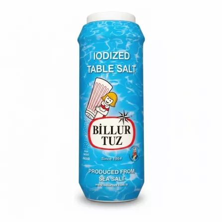 Billur Tuz iodized table salt in a blue shaker bottle
