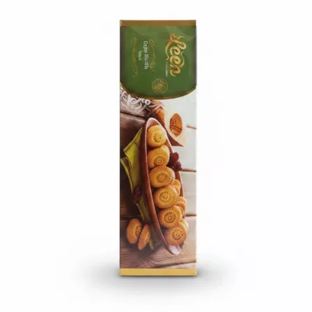 Box of Leen Vegan Dates Biscuits on a desk