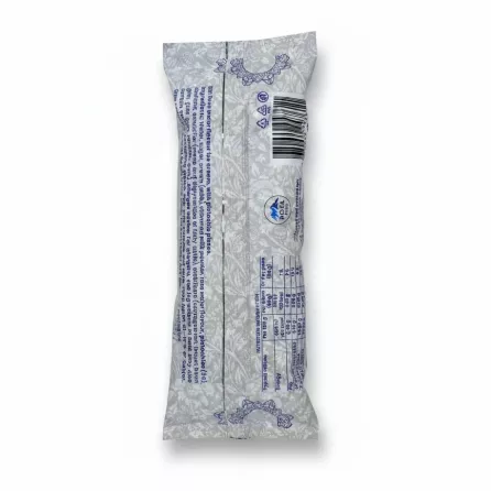 Back packaging with nutritional information and ingredients