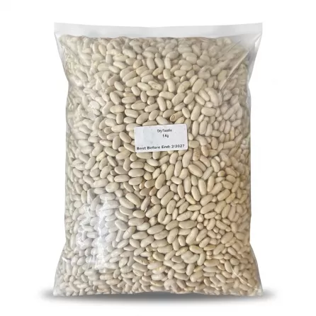 Enhanced Large clear bag of dry white Fasolia beans, 5kg label visible