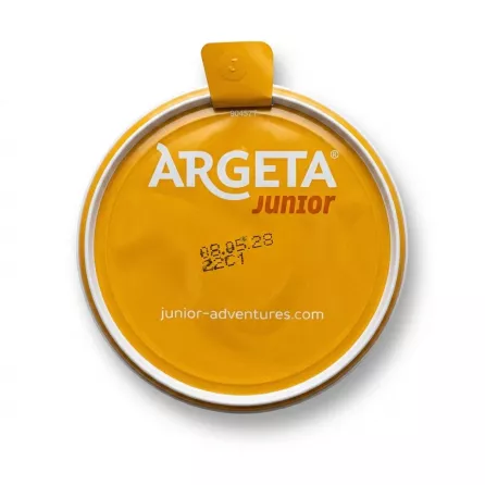 Enhanced Sealed top of Argeta Junior chicken paté tub with branding and website