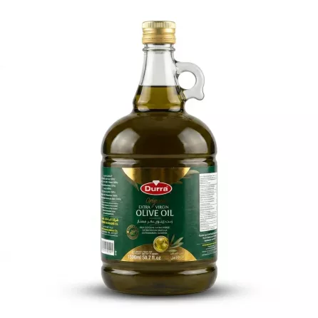 A 1500ml glass bottle of Durra Extra Virgin Olive Oil, featuring a large green and gold label with "Original Extra Virgin Olive Oil" text in English and Arabic. The bottle includes a small handle and a gold cap, all set against a pure white background with soft, symmetrical shadows.