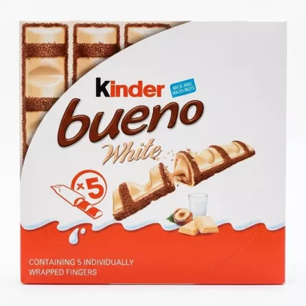 A 5-pack box of Kinder Bueno White Chocolate wafer bars on a pure white background. The box features the Kinder Bueno brand logo, an image of the white chocolate covered wafers with hazelnut cream, and text indicating it contains 5 individually wrapped fingers.