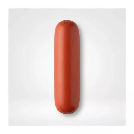 Enhanced Full view of Aynoor Spicy Halal Salami in sealed red casing
