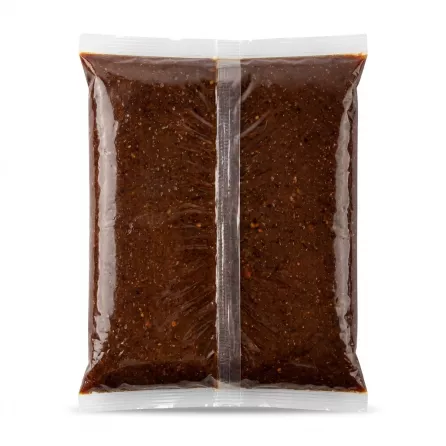 Back of Leen Date Paste package highlighting the texture