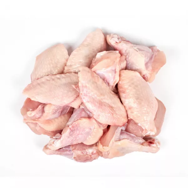 Fresh Halal Chicken Wings – versatile and flavourful, perfect for frying, baking, or grilling. Available now at halalo.co.uk.