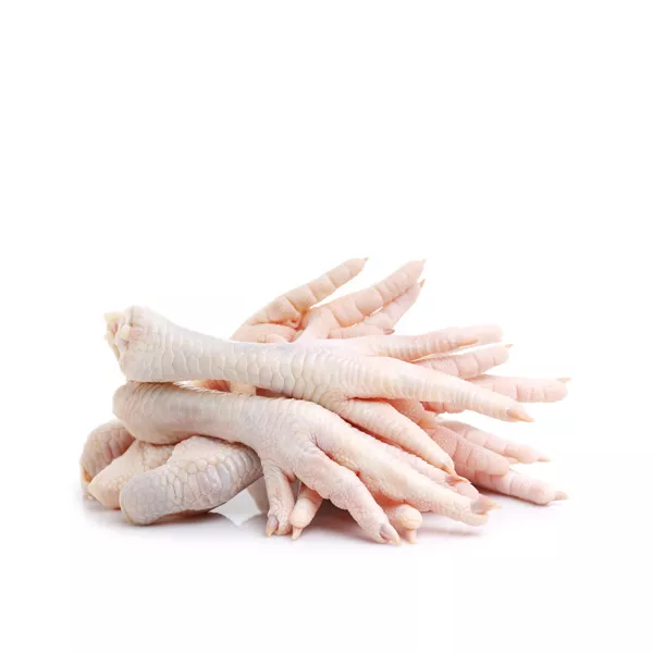 Fresh Halal Chicken Feet – gelatin-rich and full of flavour, perfect for soups, broths, or traditional recipes. Available at halalo.co.uk.