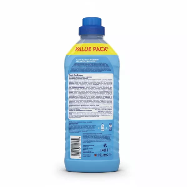 Back label of Lenor Fabric Conditioner with product details