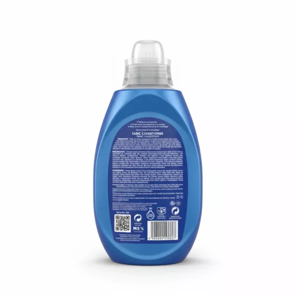 Comfort Ultra Fresh & Protect fabric conditioner bottle back with ingredients and details