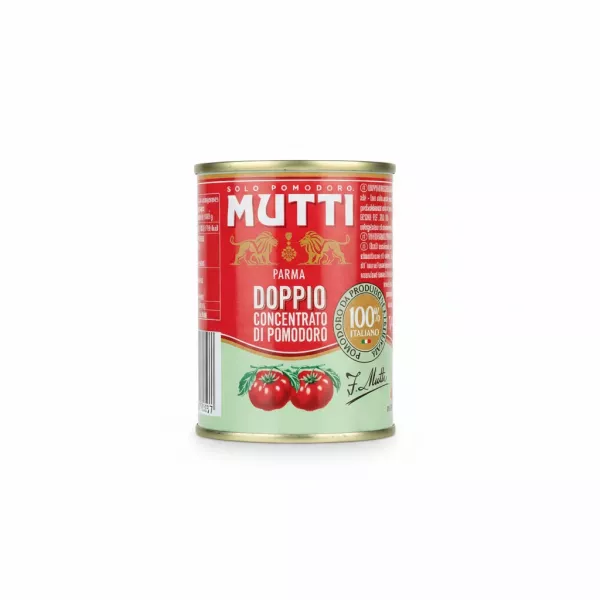 Can of Mutti double concentrated tomato paste showing front label