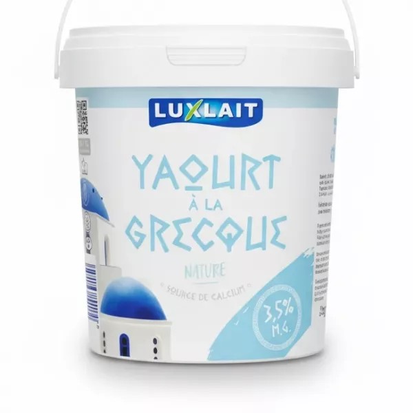 Luxlait Greek Style Natural Yogurt 1kg tub front view