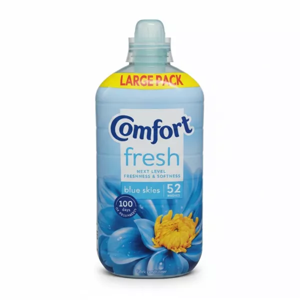 Bottle of Comfort Fresh Blue Skies Fabric Conditioner large pack front view