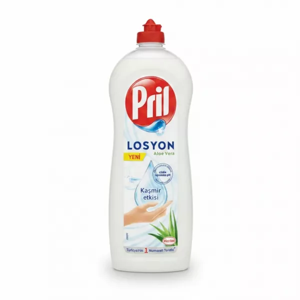 Pril Aloe Vera Dishwashing Liquid front view