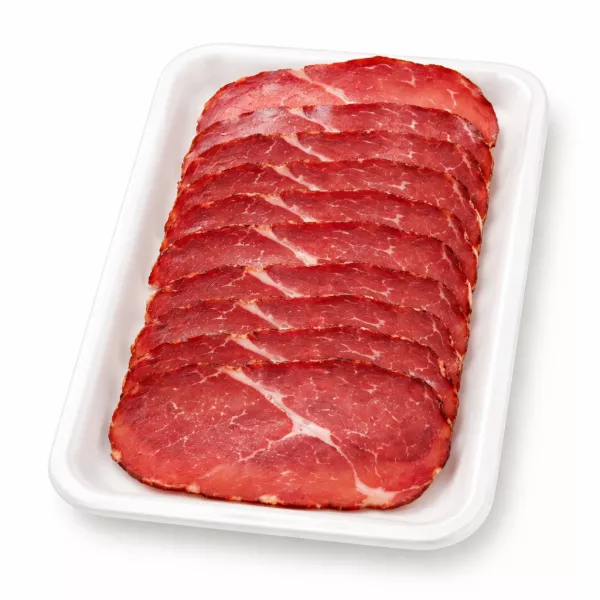 Tray with thinly sliced Egyptian pasterma