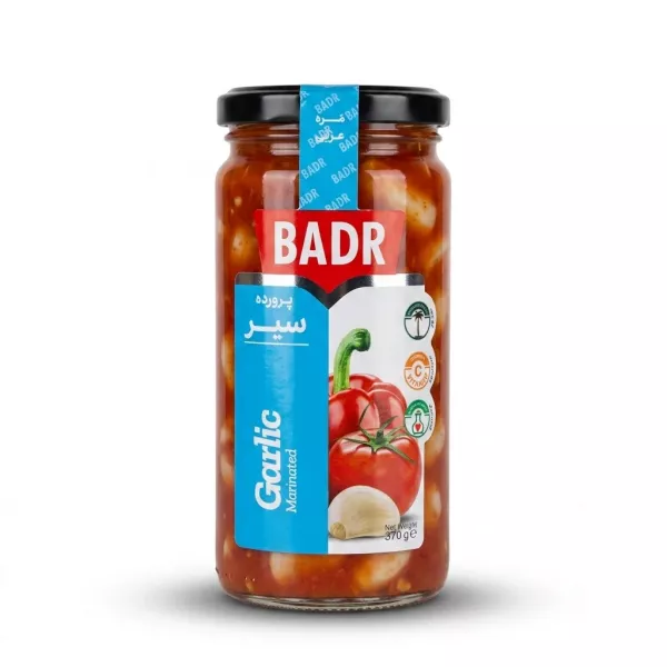 Enhanced Front view of Badr Marinated Garlic 370g jar with garlic and tomato illustration