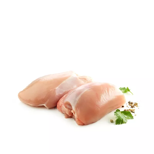 Fresh Halal Boneless Chicken Thighs – juicy and tender, perfect for grilling, curries, or pan-frying. Available now at halalo.co.uk.