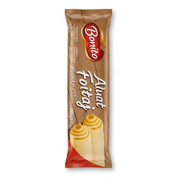 Here is your professional e-commerce product image. **ALT-TEXT**: Bonito Fresh Puff Pastry Dough (Aluat Foitaj), 800g. Standard e-commerce shot of the product packaging on a pure white background with a soft, symmetrical shadow.