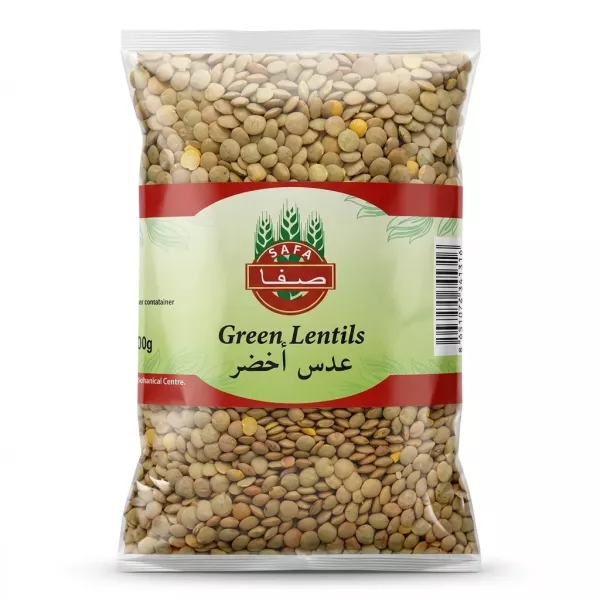 A clear product photograph of an 800g bag of Safa Halal & Natural Green Lentils against a white studio background.